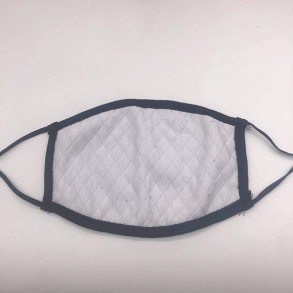 Fashion Rhinestone Love Bling Face Mask - Picture 4 of 4